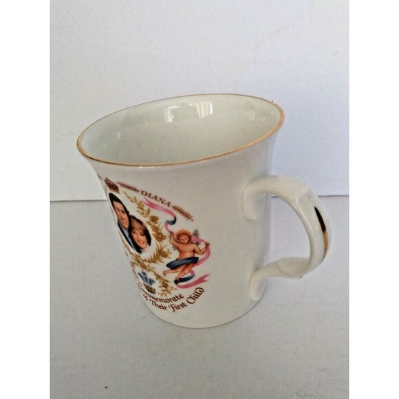 Crown Trent - Staffordshire, England Charles & Diana Mug (Birth of First Child) - Picture 5 of 7